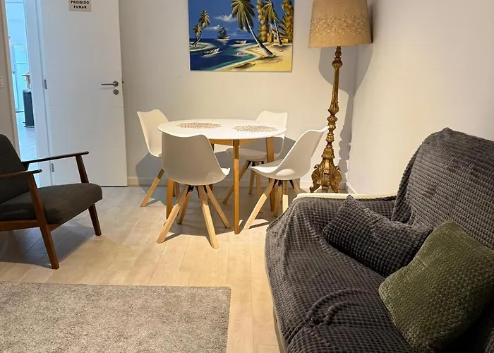 Casa Naus - Lisbon Riverside * Almada